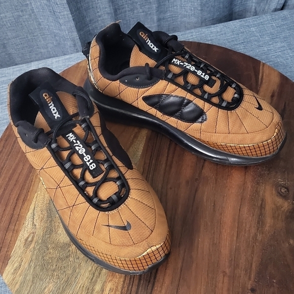 RARE Edition NIKE MX-720-818Hybrid Sneaker Copper Black Women's 8.5 - Picture 14 of 14